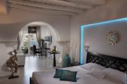 Kivotos Luxury Boutique Hotel