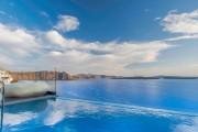 Santorini Secret Suites & Spa